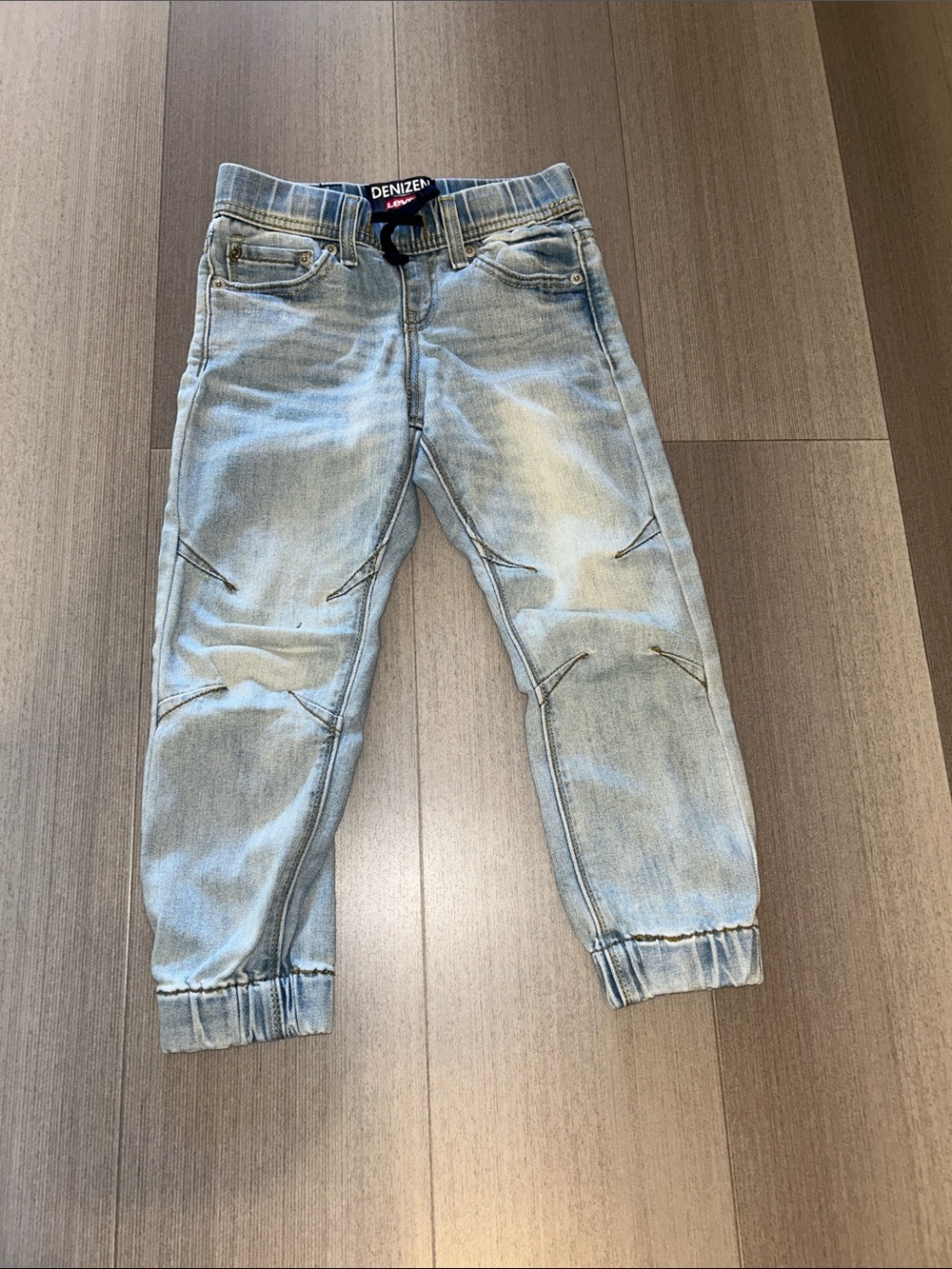 Denizen Levi’s Light Wash Jogger Jeans - Light Blue